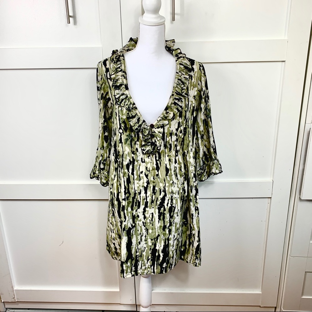 Kaya dress With ruffles neckline cinch waist